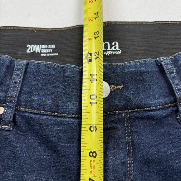 a.n.a Women's Mid-Rise Skinny Zip/Elastic Waistband Blue Denim Jeans Plus 20W - Picture 8 of 10